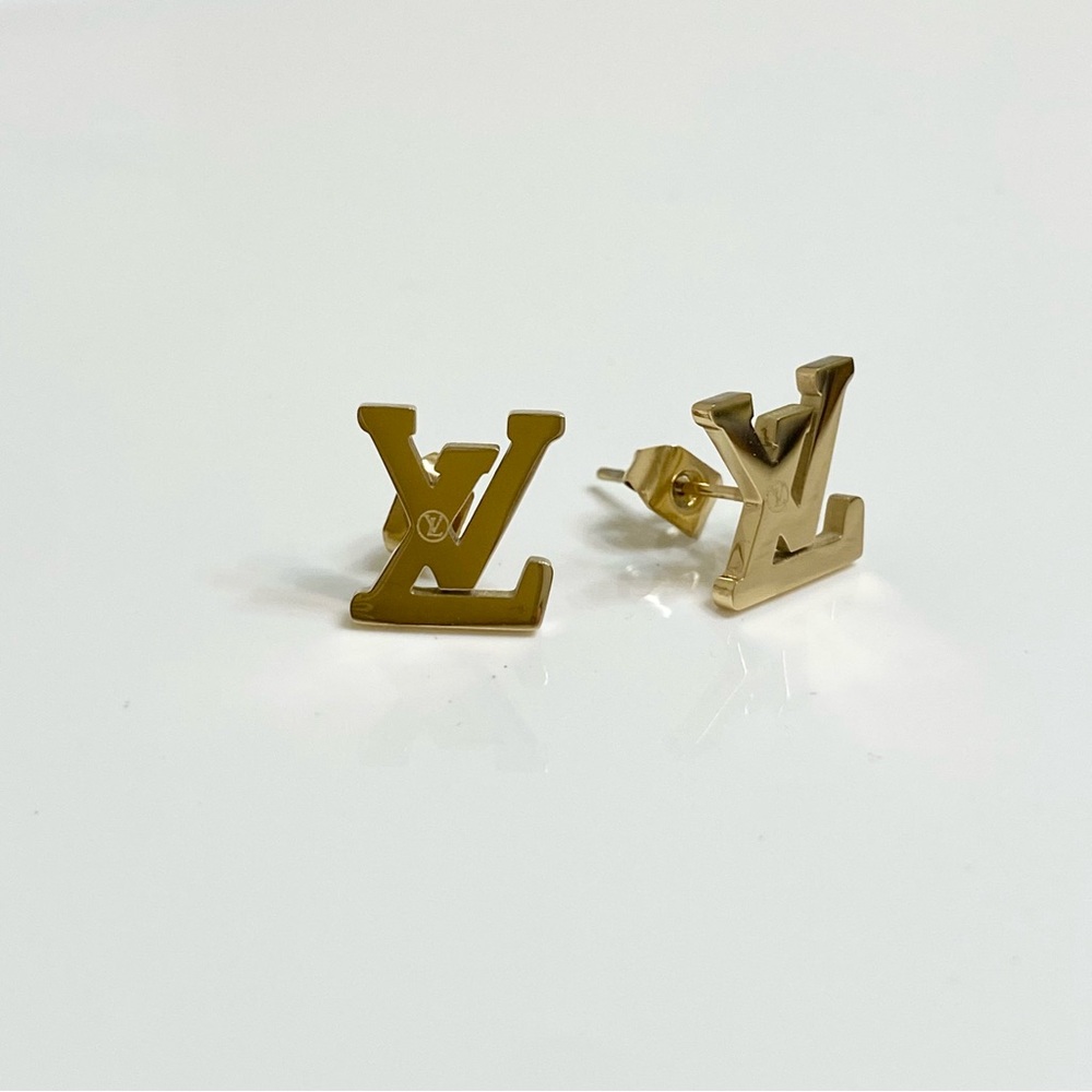 NEW L V initial earrings in gold tone